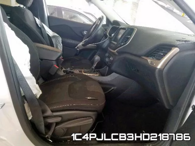 1C4PJLCB3HD218786_5.webp