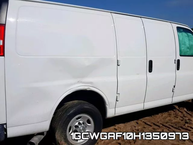 1GCWGAF10H1350973_9.webp