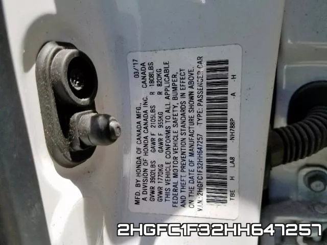 2HGFC1F32HH647257_10.webp