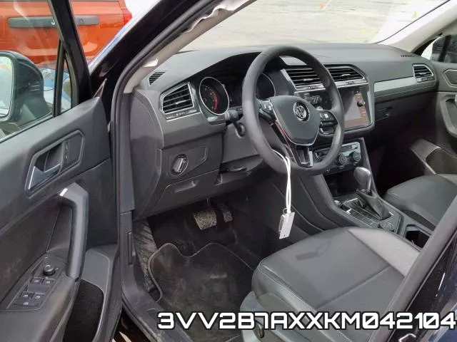 3VV2B7AXXKM042104_9.webp