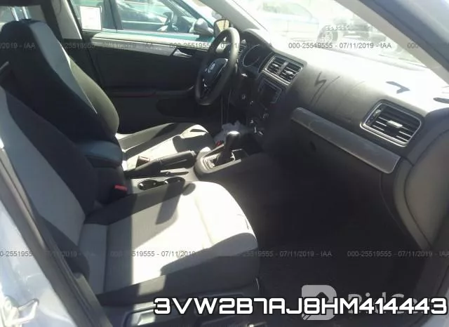 3VW2B7AJ8HM414443_5.webp
