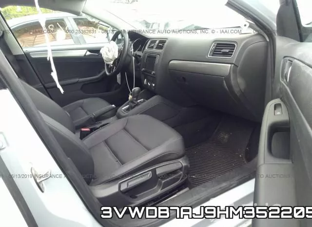 3VWDB7AJ9HM352205