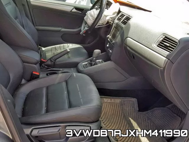 3VWDB7AJXHM411990_5.webp