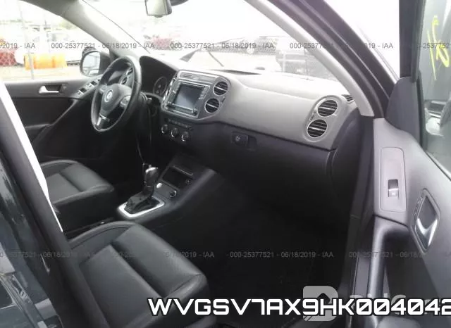 WVGSV7AX9HK004042