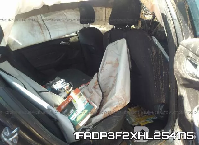 1FADP3F2XHL254175_8.webp