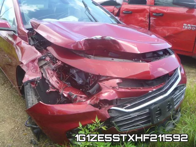 1G1ZE5STXHF211592_9.webp