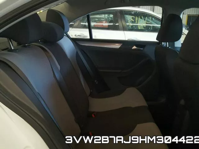 3VW2B7AJ9HM304422_6.webp