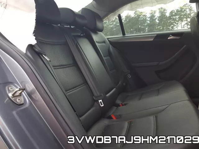 3VWDB7AJ9HM217029_6.webp