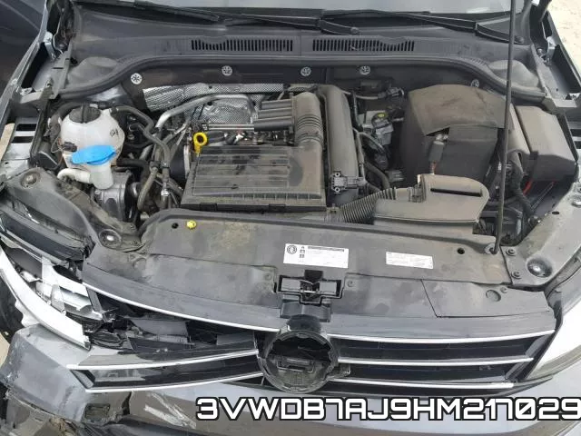 3VWDB7AJ9HM217029_7.webp