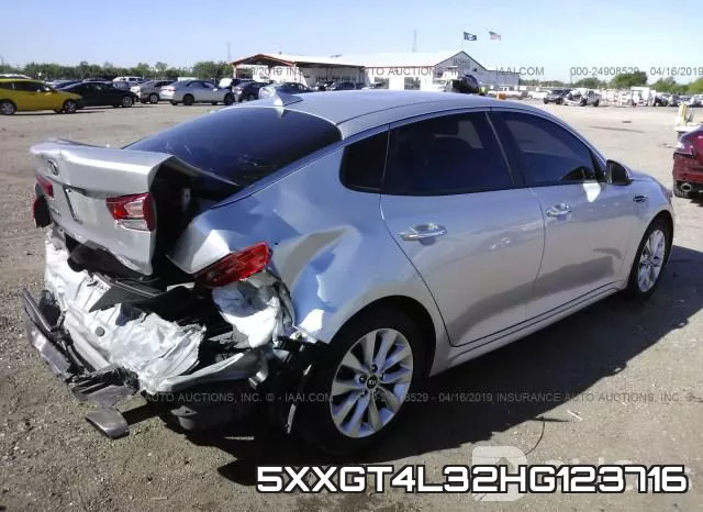 5XXGT4L32HG123716_4.webp