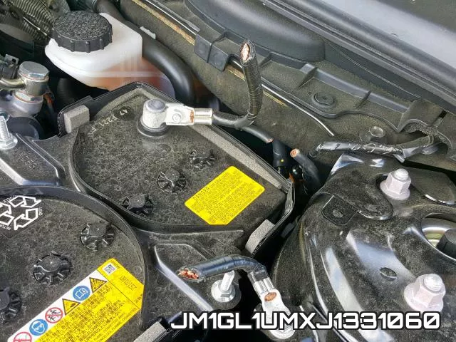 JM1GL1UMXJ1331060_9.webp