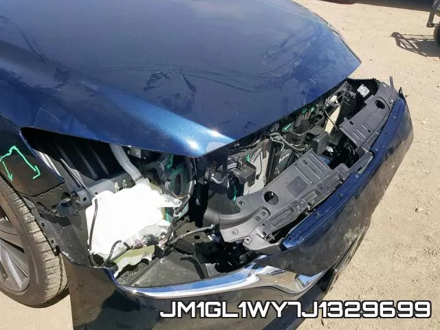JM1GL1WY7J1329699_9.webp