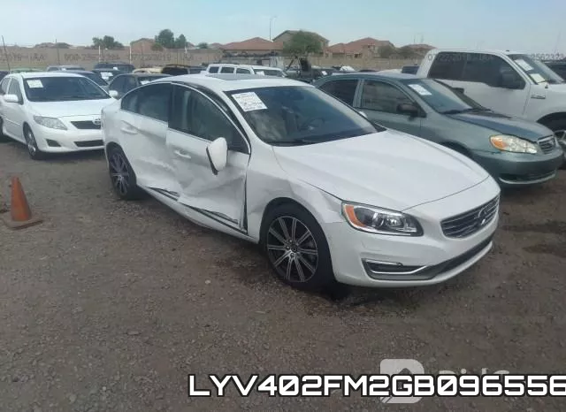 LYV402FM2GB096556