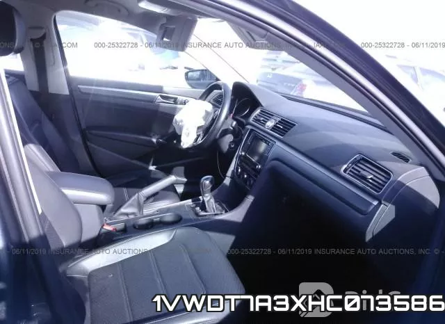 1VWDT7A3XHC073586_5.webp