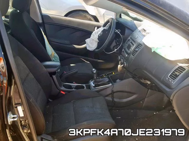 3KPFK4A70JE231979_5.webp