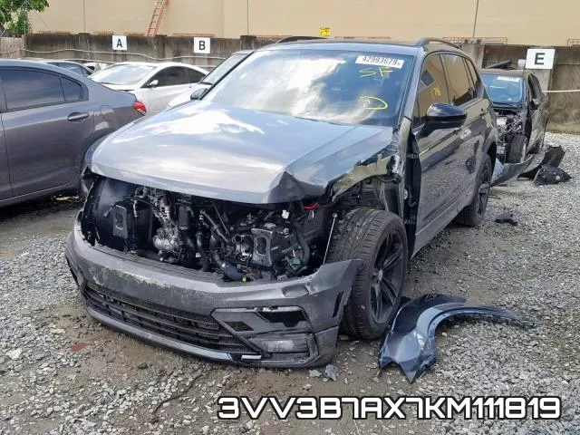 3VV3B7AX7KM111819_2.webp