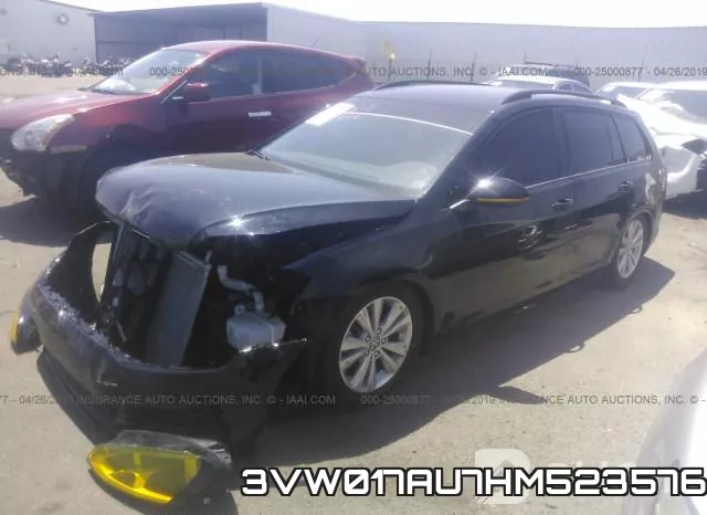 3VW017AU7HM523576_2.webp