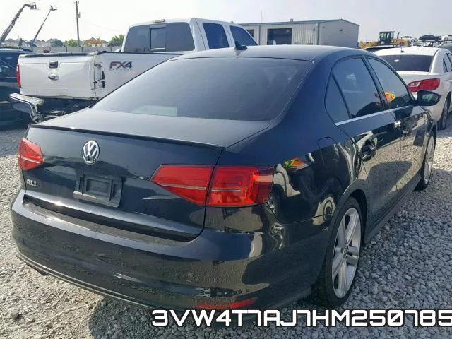3VW4T7AJ7HM250785_4.webp