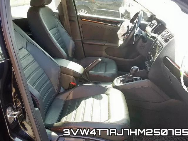 3VW4T7AJ7HM250785_5.webp