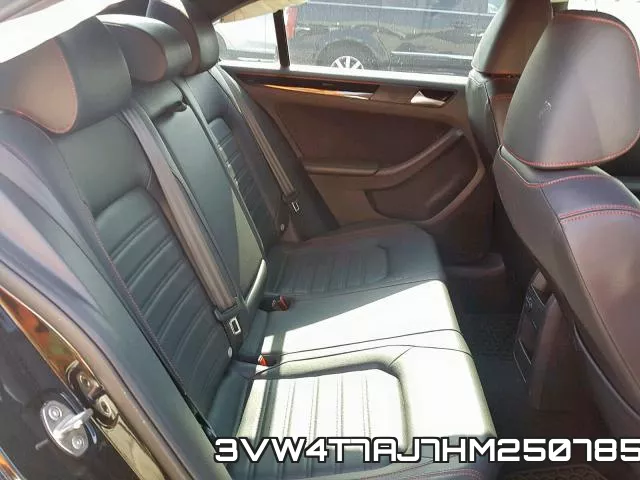 3VW4T7AJ7HM250785_6.webp