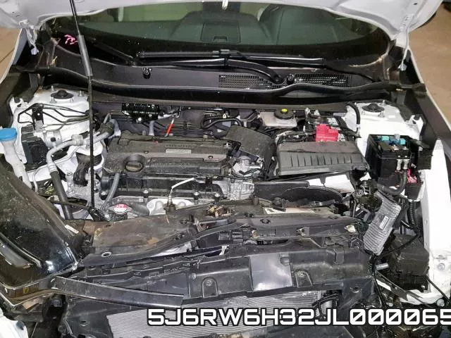5J6RW6H32JL000065_7.webp