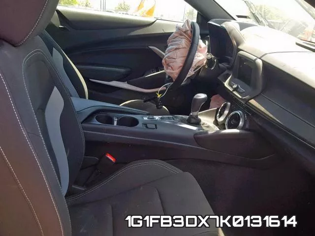 1G1FB3DX7K0131614_5.webp
