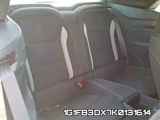 1G1FB3DX7K0131614_6.webp