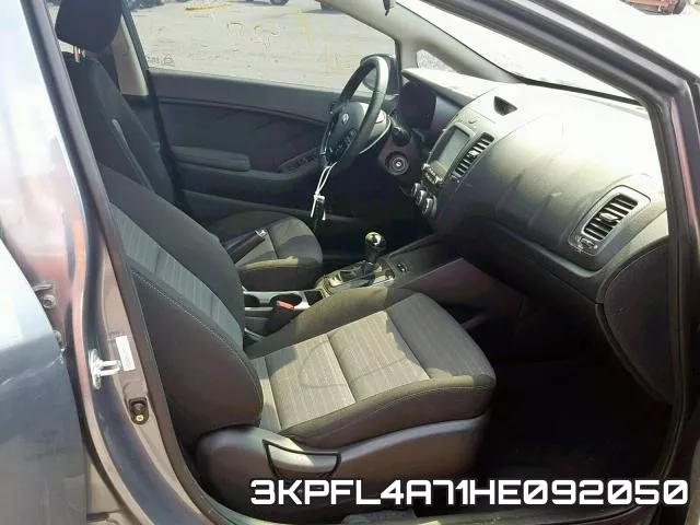 3KPFL4A71HE092050_5.webp