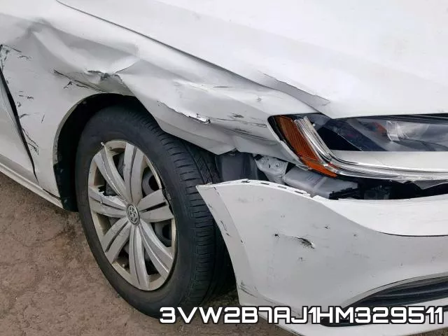 3VW2B7AJ1HM329511_9.webp