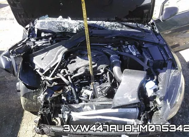 3VW447AU8HM075342_10.webp