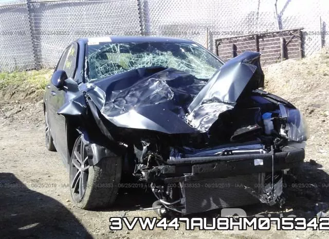 3VW447AU8HM075342_6.webp