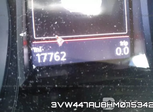 3VW447AU8HM075342