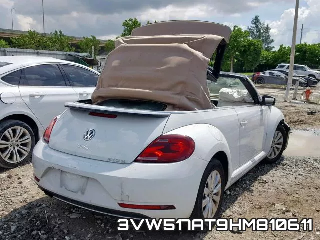 3VW517AT9HM810611_4.webp