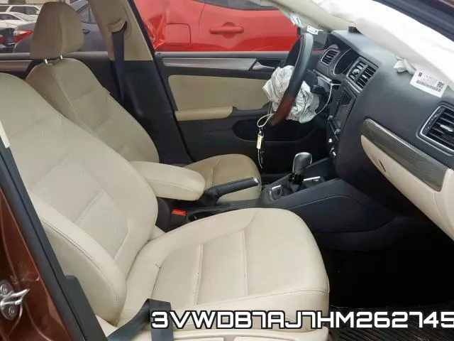 3VWDB7AJ7HM262745_5.webp