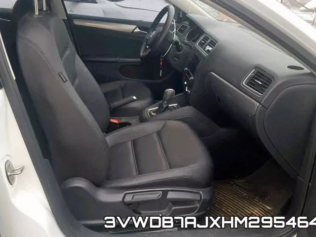 3VWDB7AJXHM295464_5.webp
