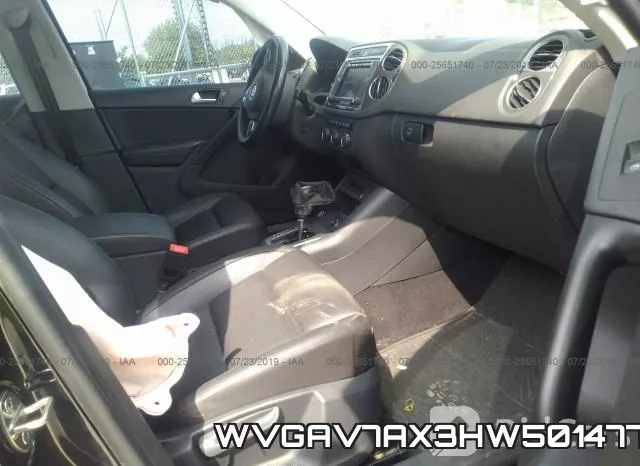 WVGAV7AX3HW501477_5.webp