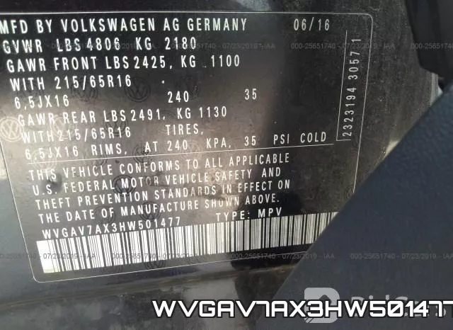 WVGAV7AX3HW501477_9.webp