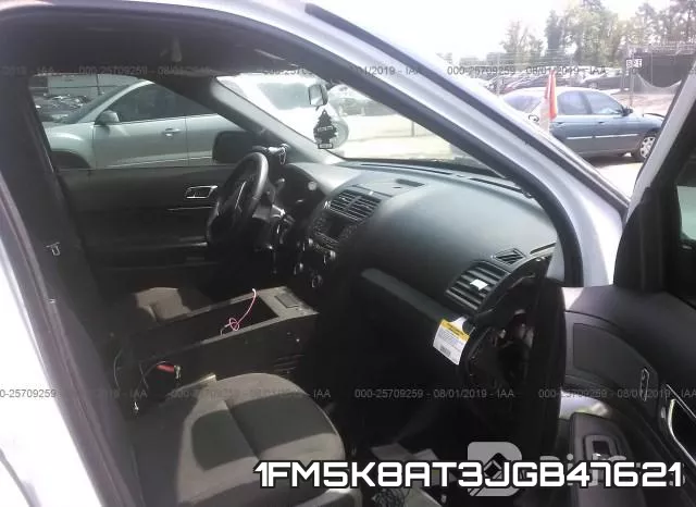 1FM5K8AT3JGB47621_5.webp