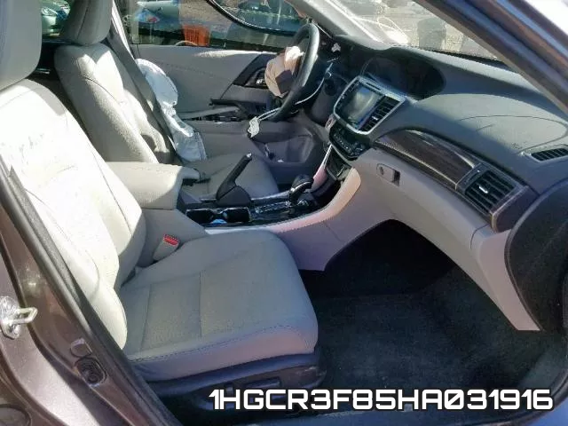 1HGCR3F85HA031916_5.webp