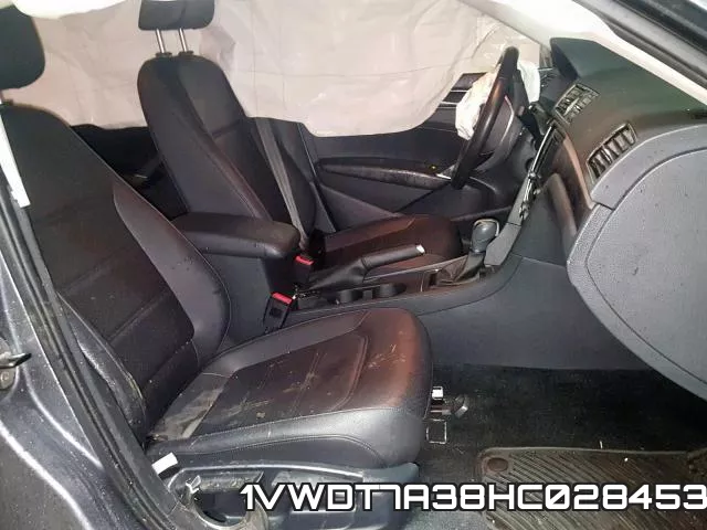 1VWDT7A38HC028453_5.webp