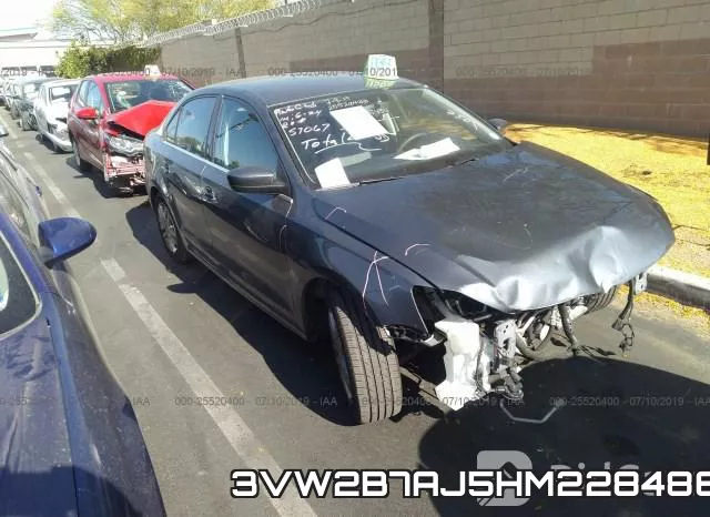 3VW2B7AJ5HM228486_1.webp