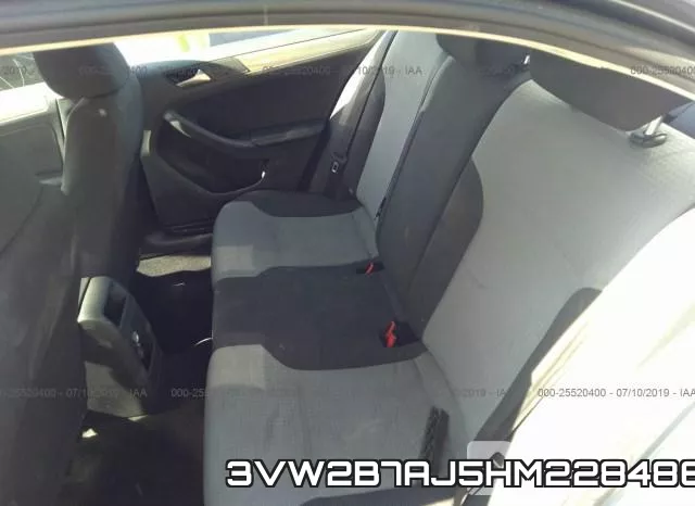 3VW2B7AJ5HM228486