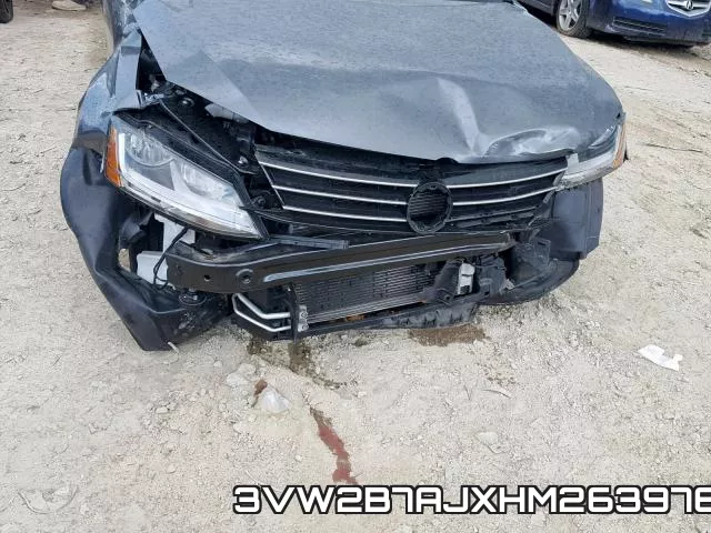 3VW2B7AJXHM263976