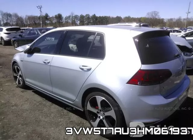 3VW5T7AU3HM061937_3.webp