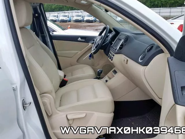 WVGAV7AX0HK039466_5.webp