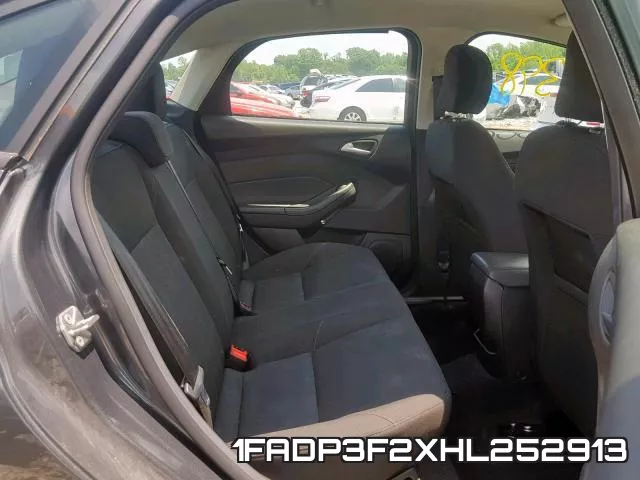 1FADP3F2XHL252913_6.webp