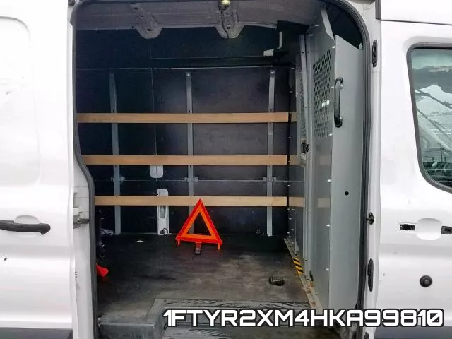 1FTYR2XM4HKA99810_6.webp