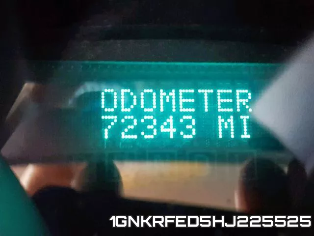 1GNKRFED5HJ225525_8.webp