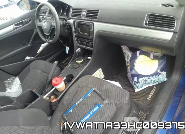 1VWAT7A33HC009375_5.webp