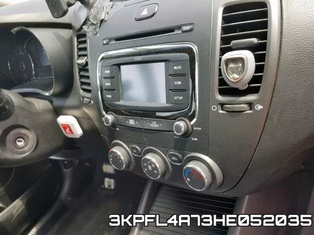 3KPFL4A73HE052035_9.webp